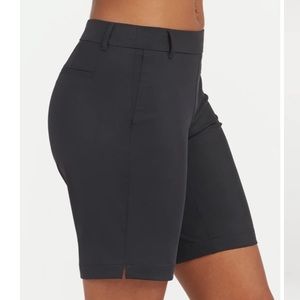 SPANX SUNSHINE ☀️ SHORTS 10’